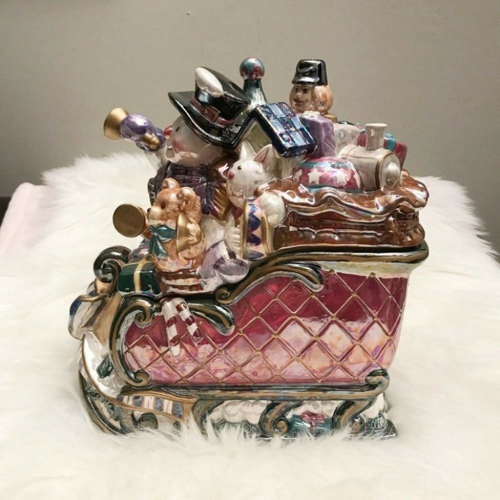 Gibson Holiday Treat Snowman Smile Sled Cookie Jar Christmas Holiday